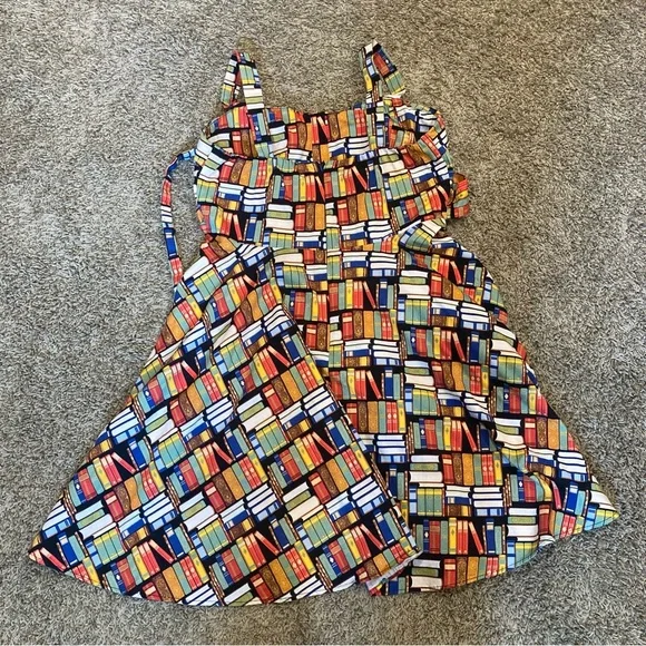 Eva Rose Book Dress teacher, school, fun, whimsical, sweetheart neckline, straps - Picture 6 of 15